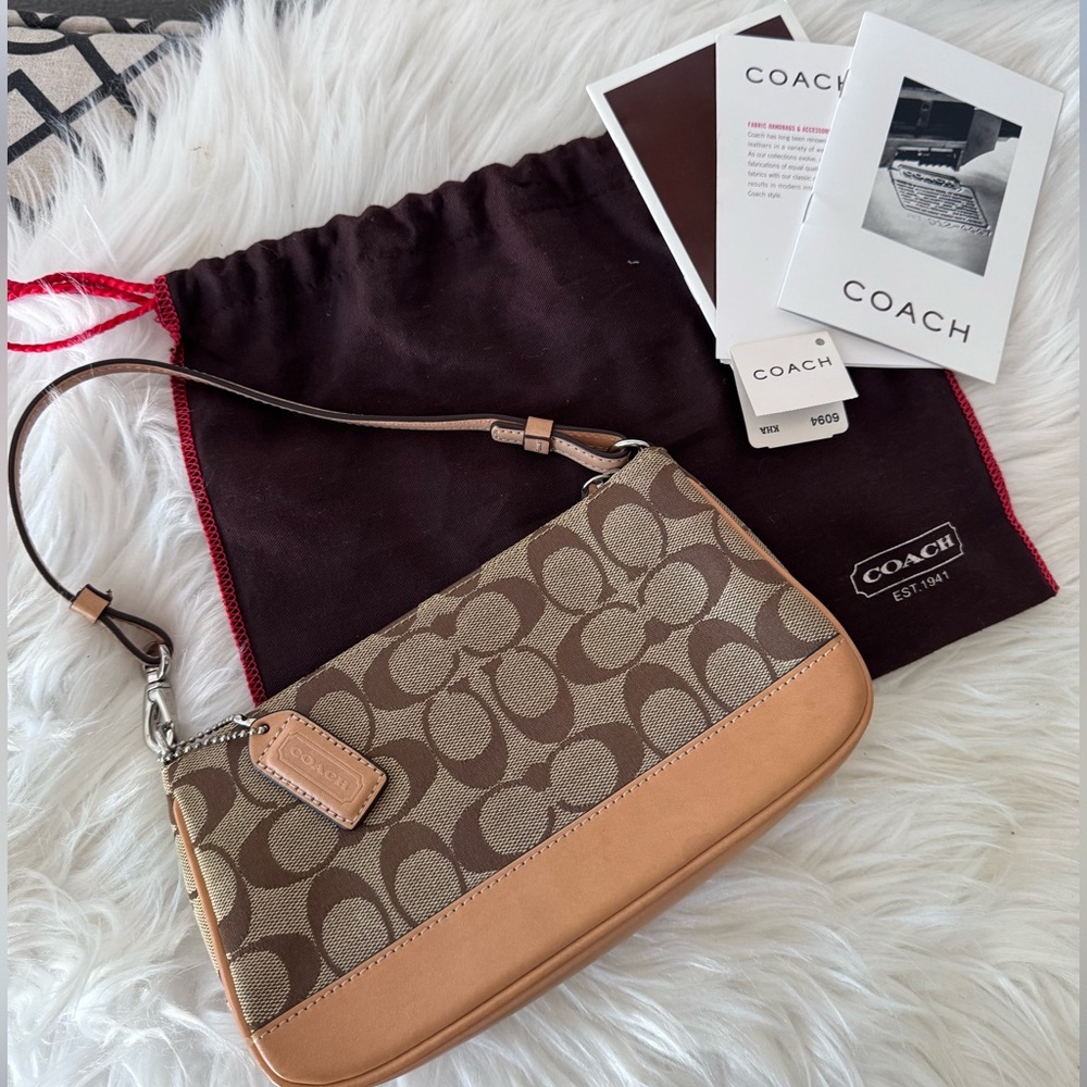 Coach Signature Demi Pouch - Like New